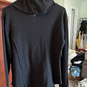 Elegant Black Hooded Sweater for Women